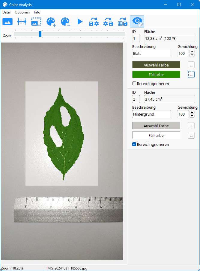 Screenshot: Grünes Blatt mit Analysefarbe